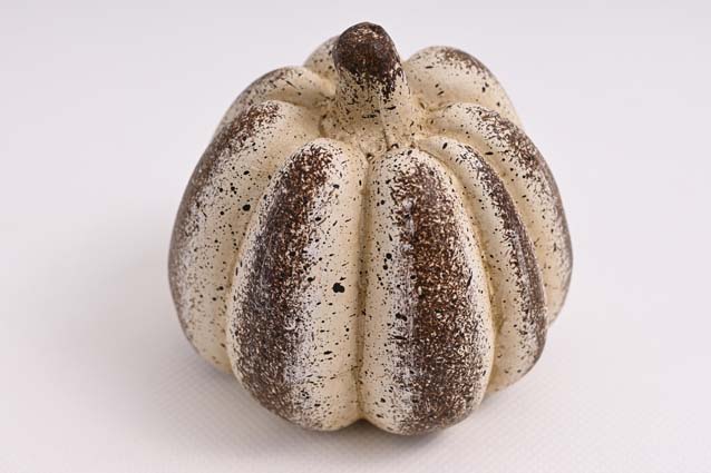 Jesenný polyresin