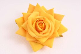 ruža zamatová 9 cm