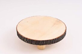 podnos drevený na nožičkách 6 x 20 cm